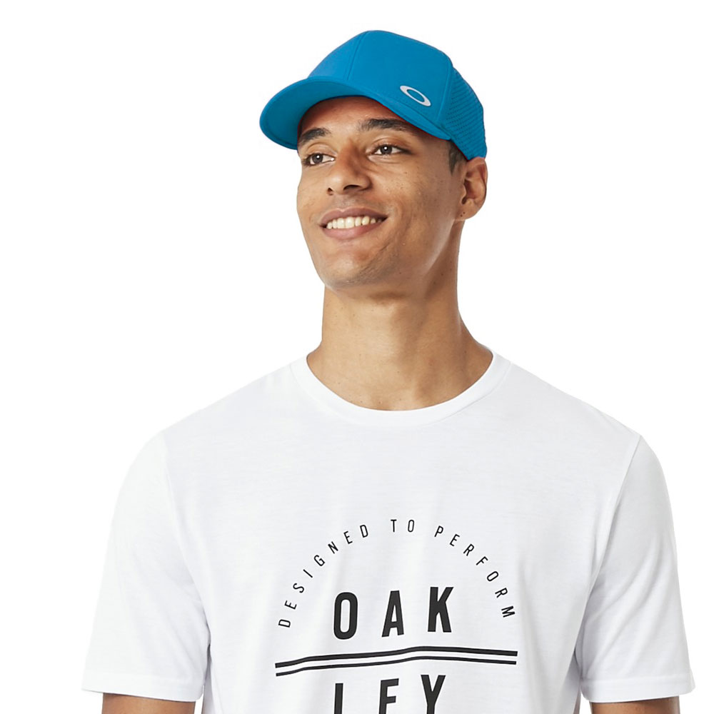 oakley aero perf hat