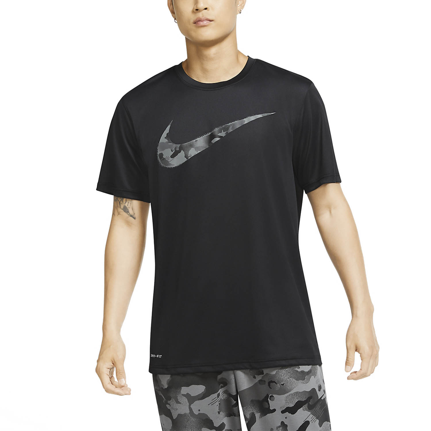 nike camo swoosh t shirt
