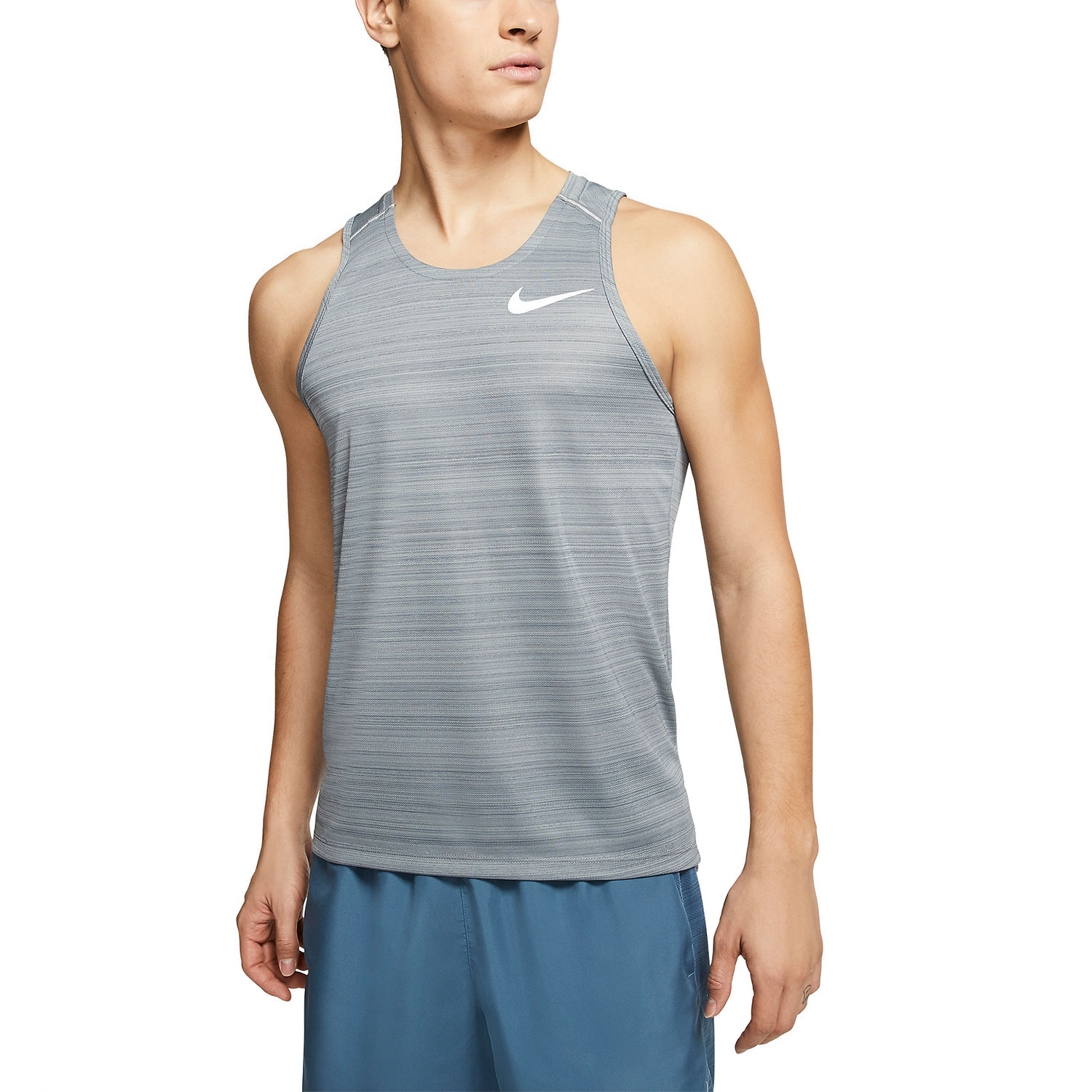 nike dry miler running