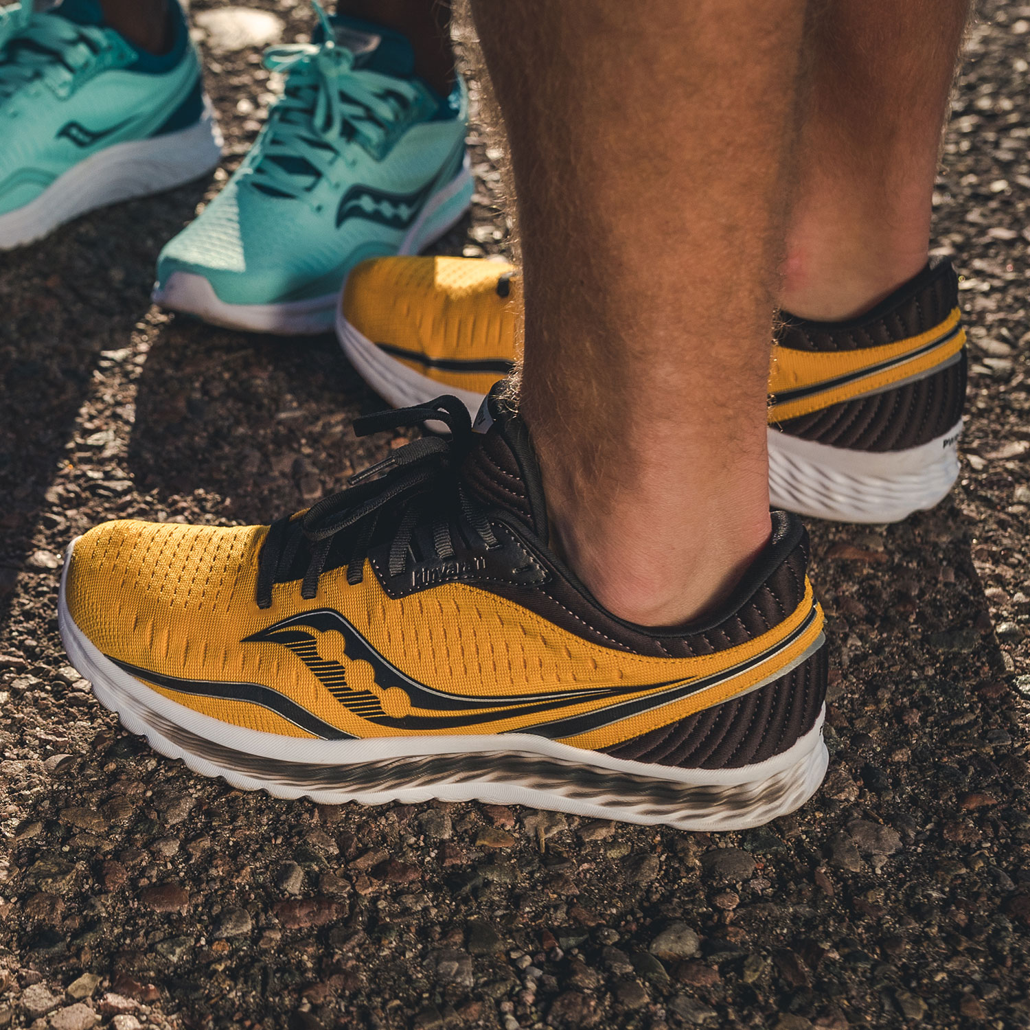 saucony kinvara yellow