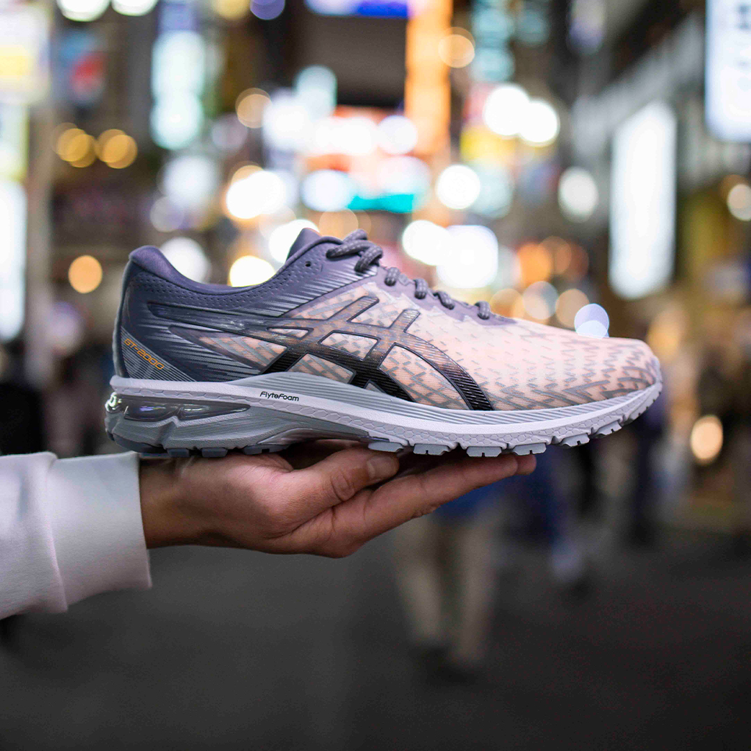 asics gt 2000 blue and orange