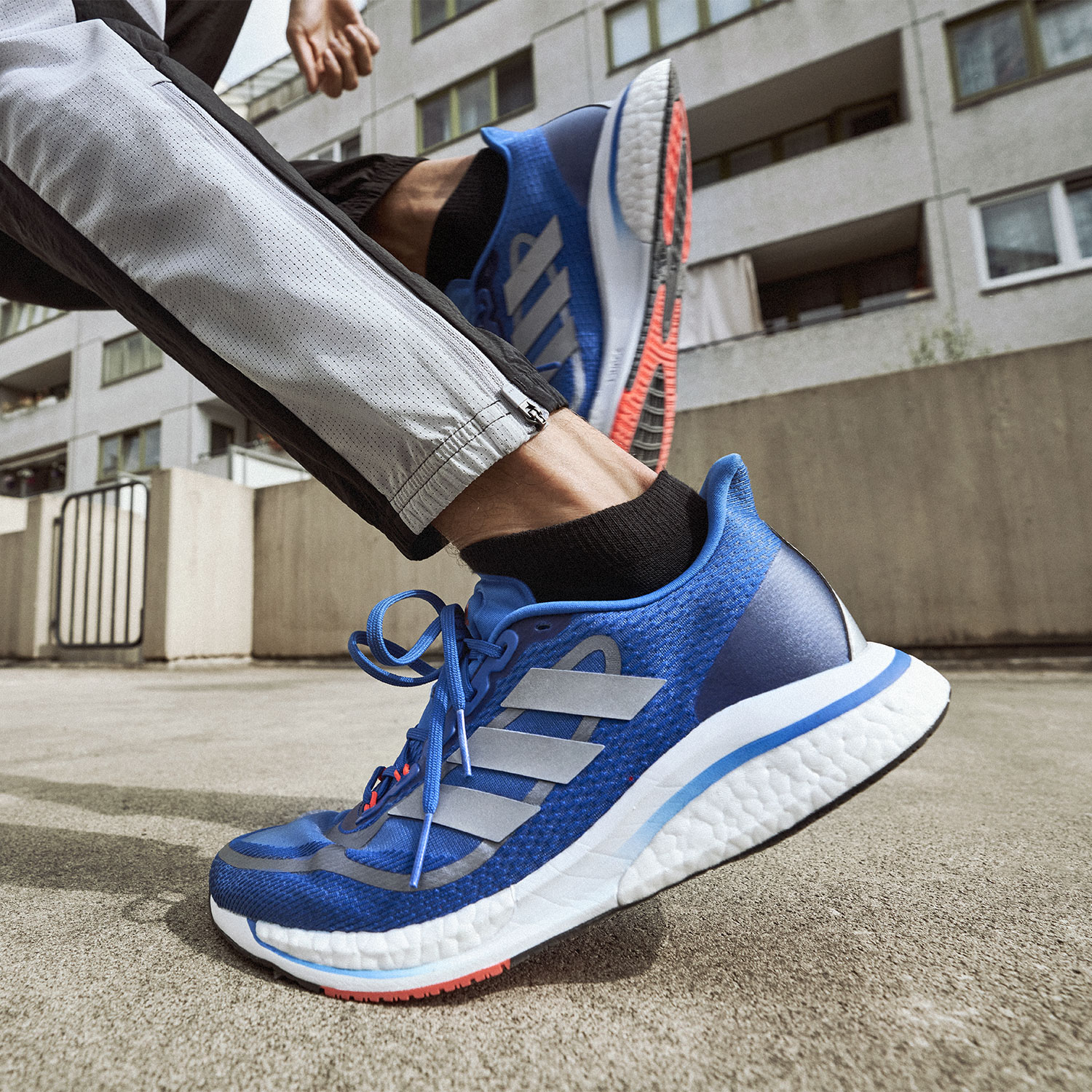 CY 5816 adidas Supernova
