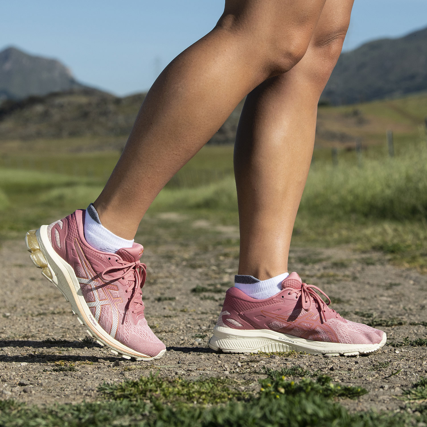 ثابت نقطة البداية تاريخي asics gt 1000 black pink -  occupationalmedicineniagara.com