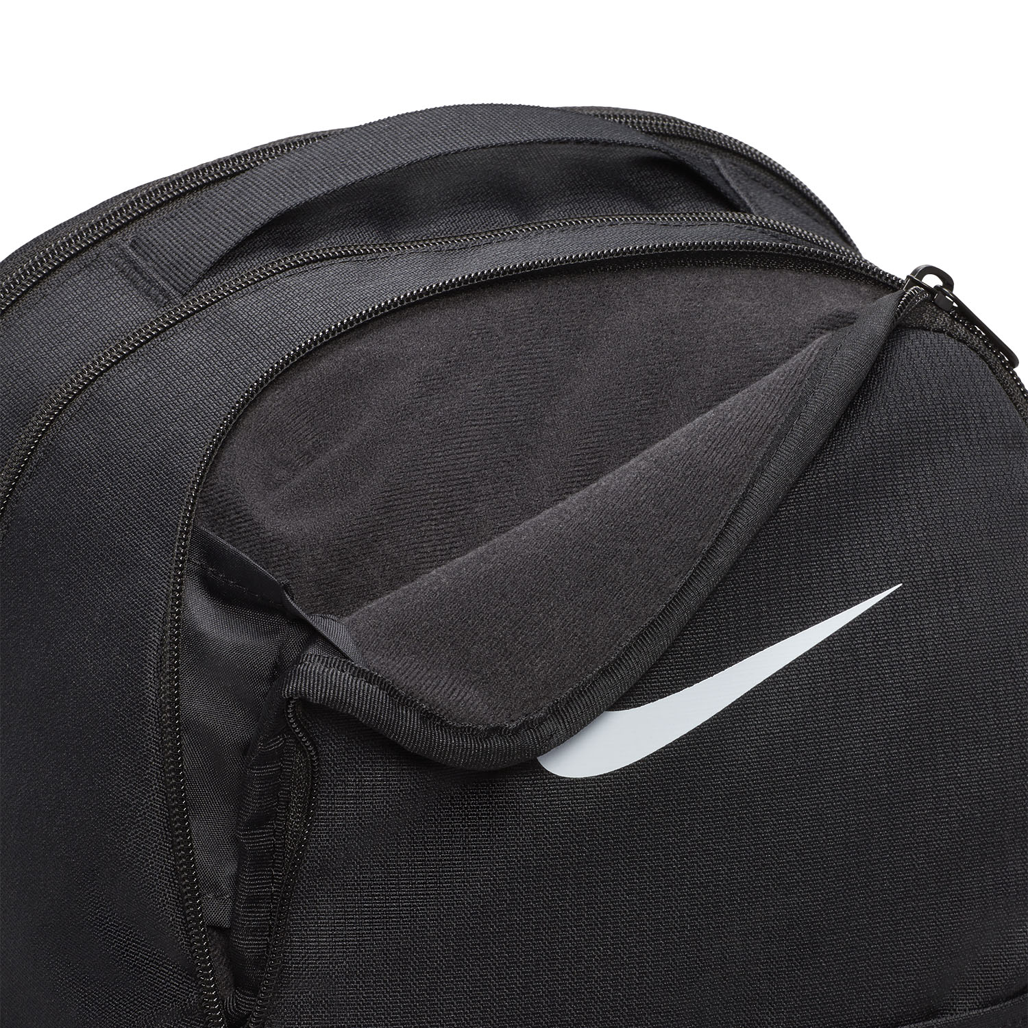 Nike Brasilia 9.5 Mochila Media - Black/White