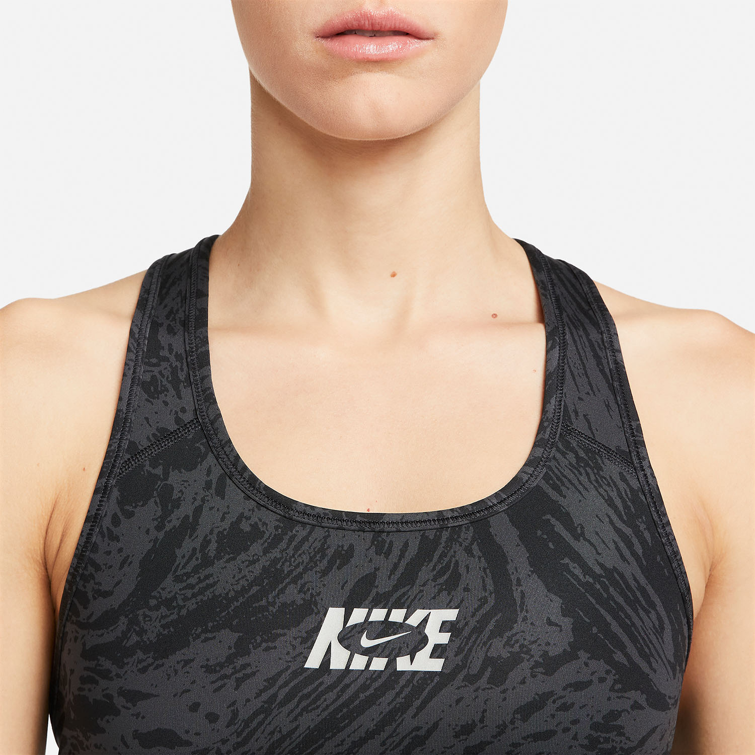 Nike Dri-FIT Swoosh Strappy Sports Bra - Black/Metallic Silver