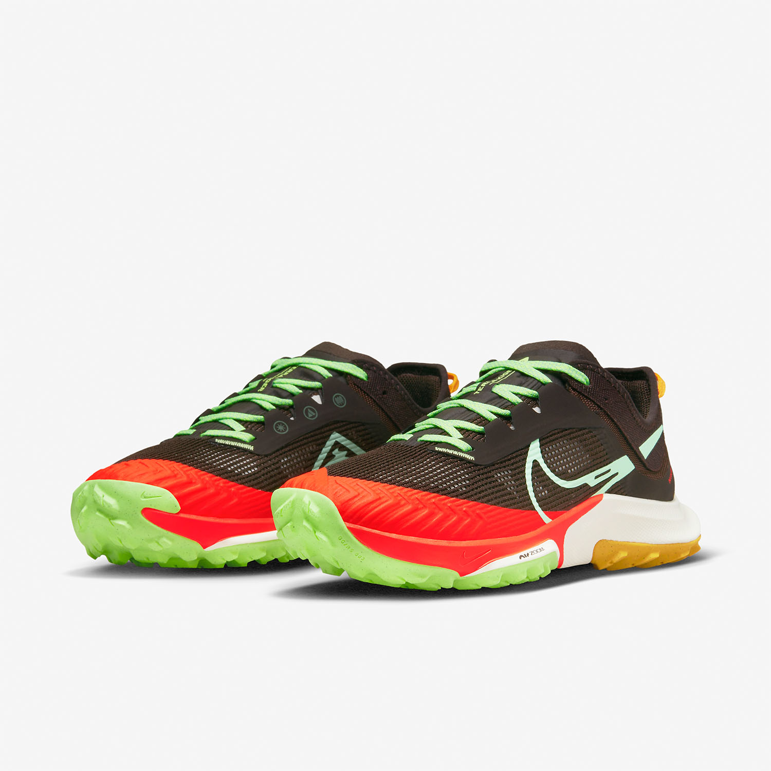 nike trail brown air zoom kiger
