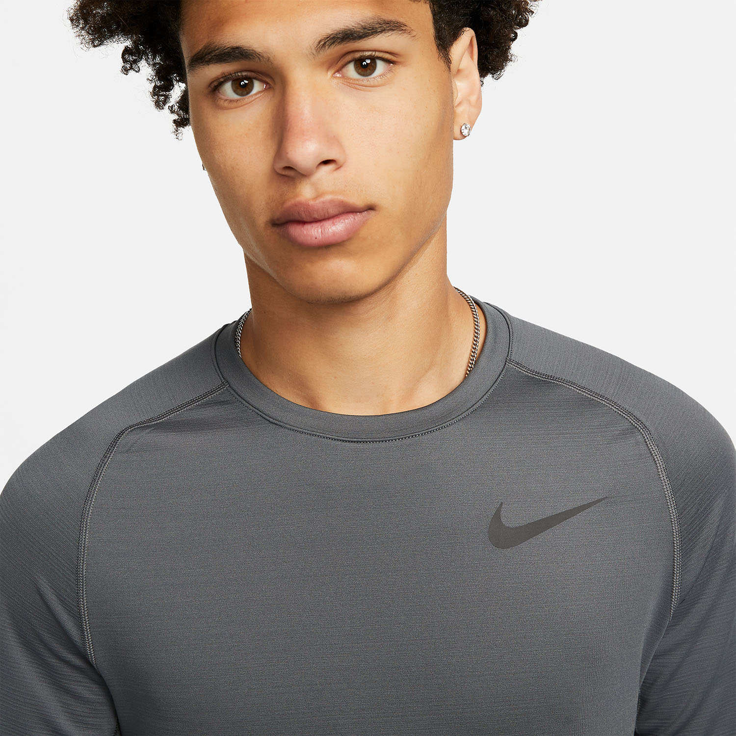 Nike Pro Swoosh Crew Men's Training Shirt - Iron Grey/Black