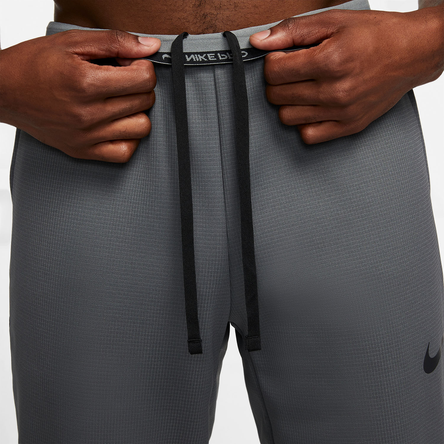 Nike Performance THERMA FIT PANT - Tracksuit bottoms - ocean bliss/noise  aqua/silvercoloured/light blue - Zalando.de