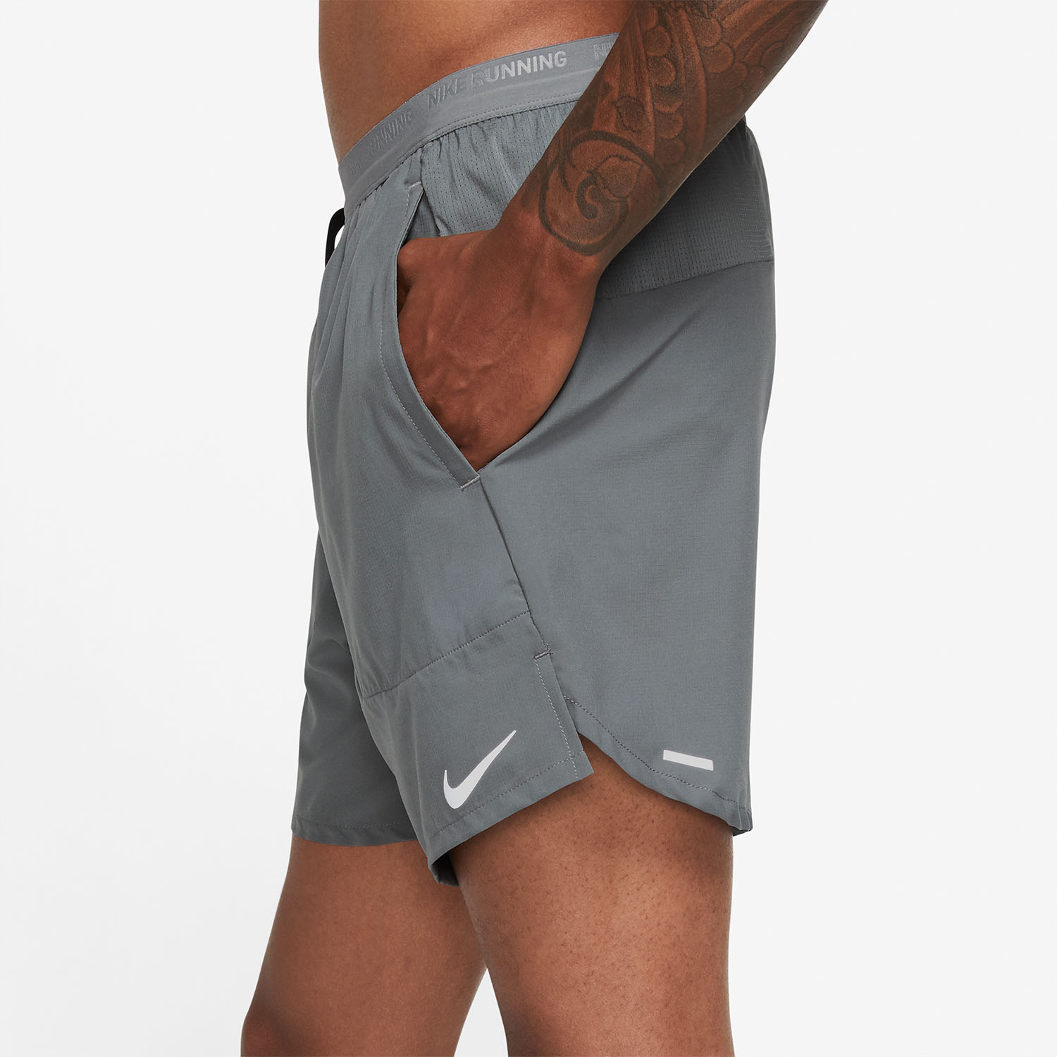 Nike Dri-FIT Stride 7in Pantaloncini - Smoke Grey/Black/Reflective Silver