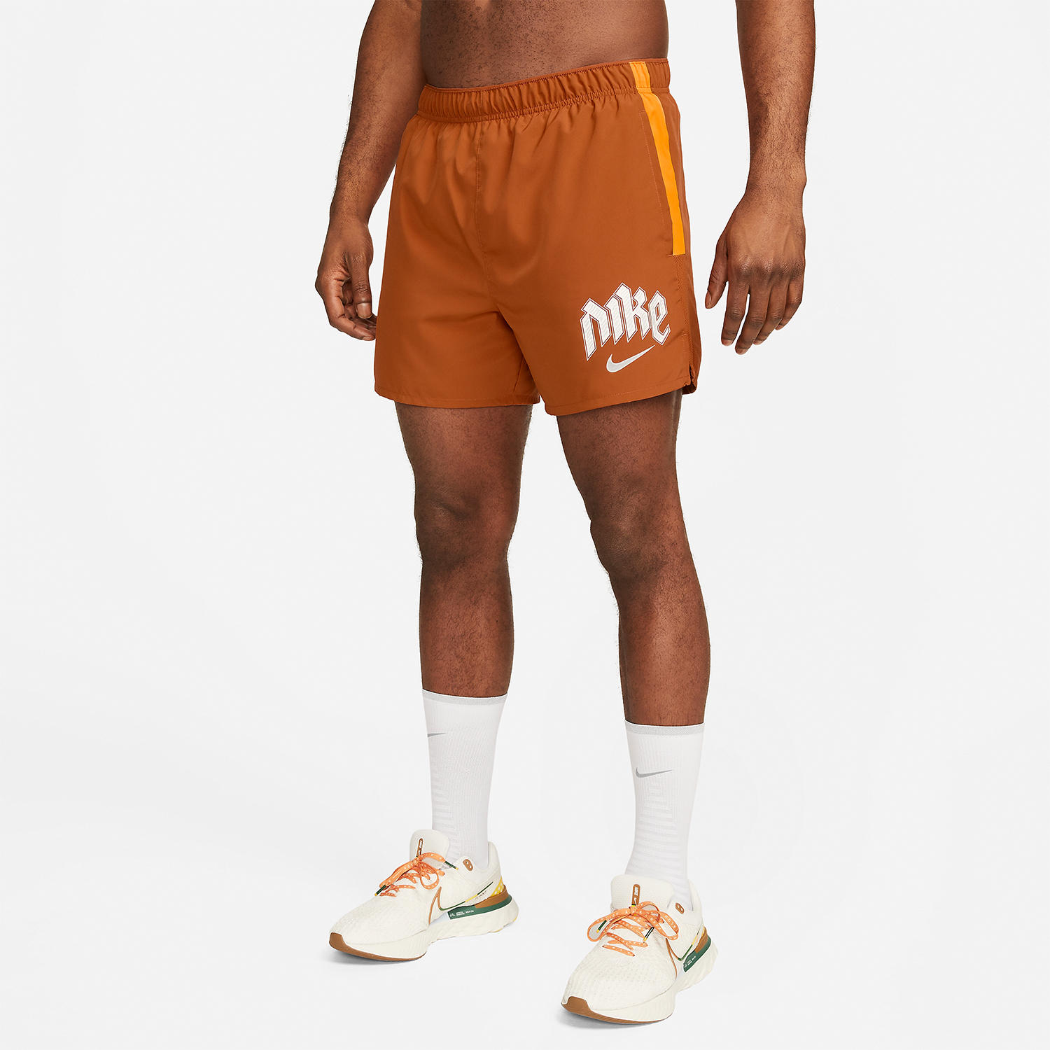 Nike Dri-FIT Run Division Challenger 5in Pantaloncini - Dark Russet/Vivid Orange/Reflective Silver