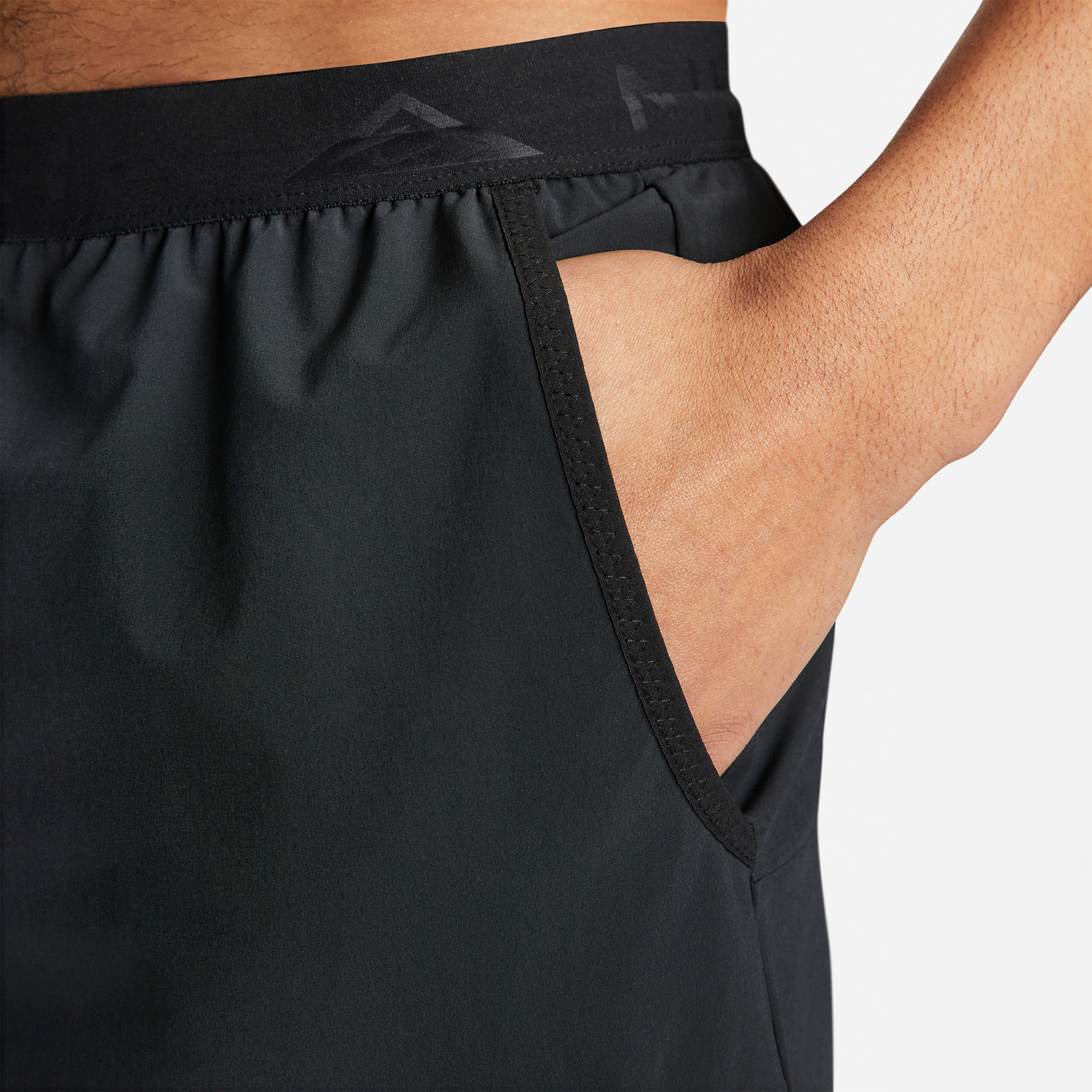 Nike Dri-FIT Down Range Pants - Black/White