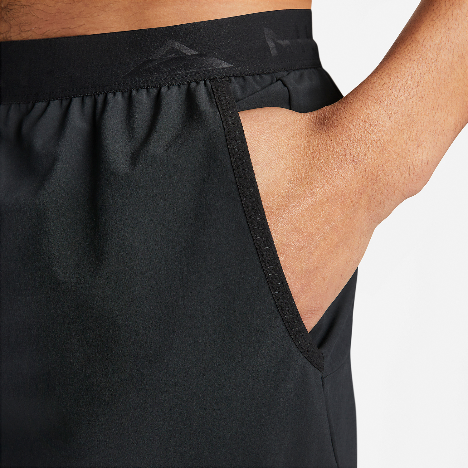 Nike Dri-FIT Down Range Pantalones - Black/White