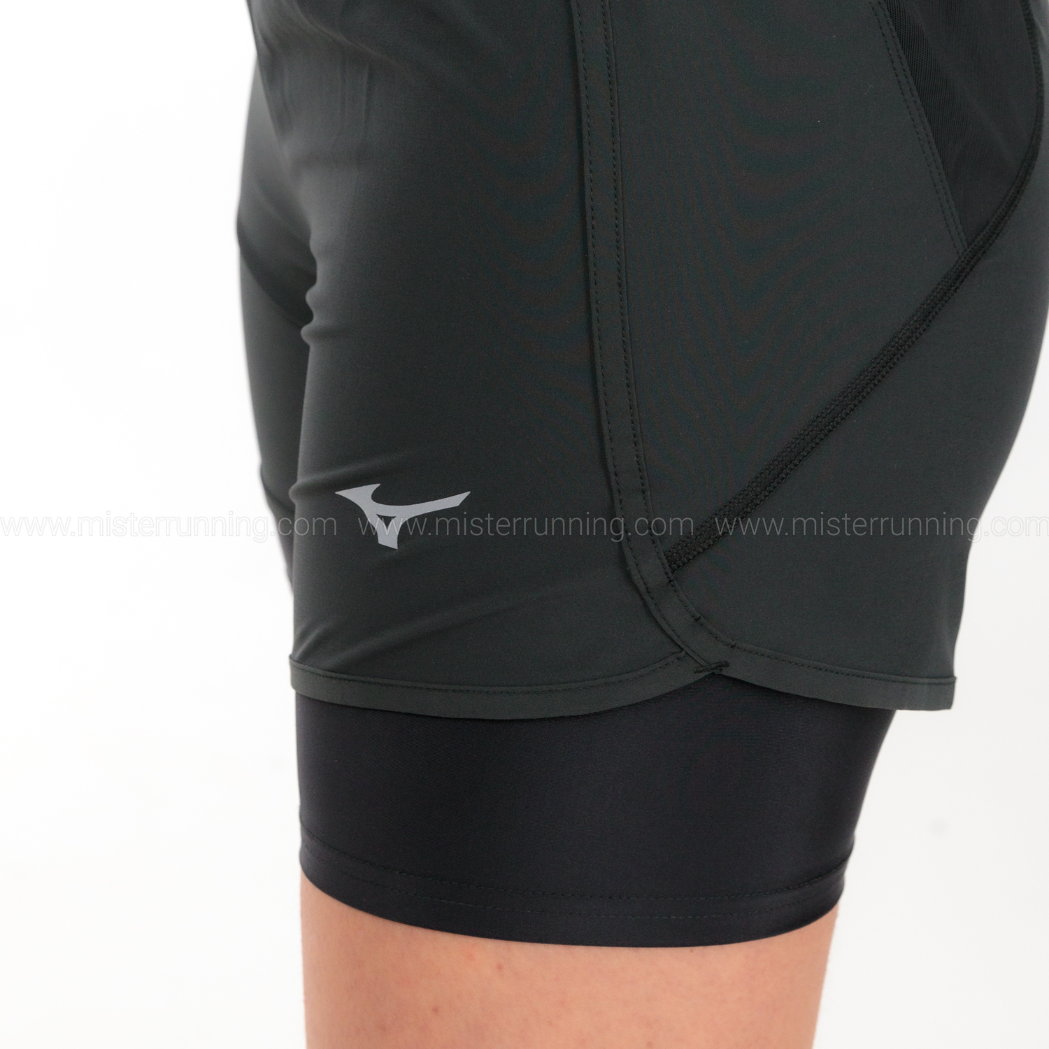 Mizuno Drylite 2 in 1 4.5in Shorts - Black