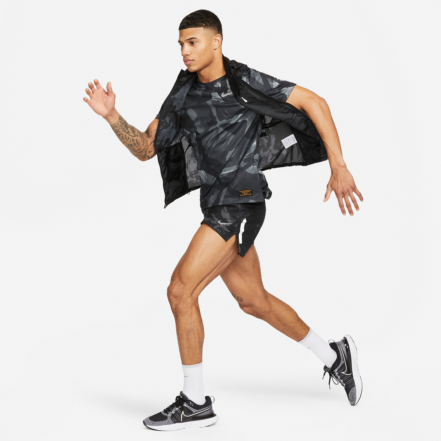 Nike Dri-FIT Miler Camo T-Shirt - Black/Reflective Silver