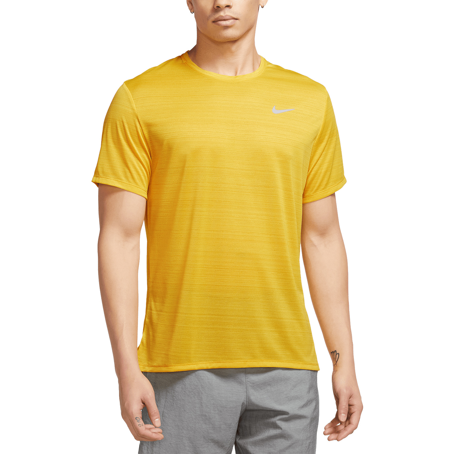 Camiseta nike miler cheap hombre