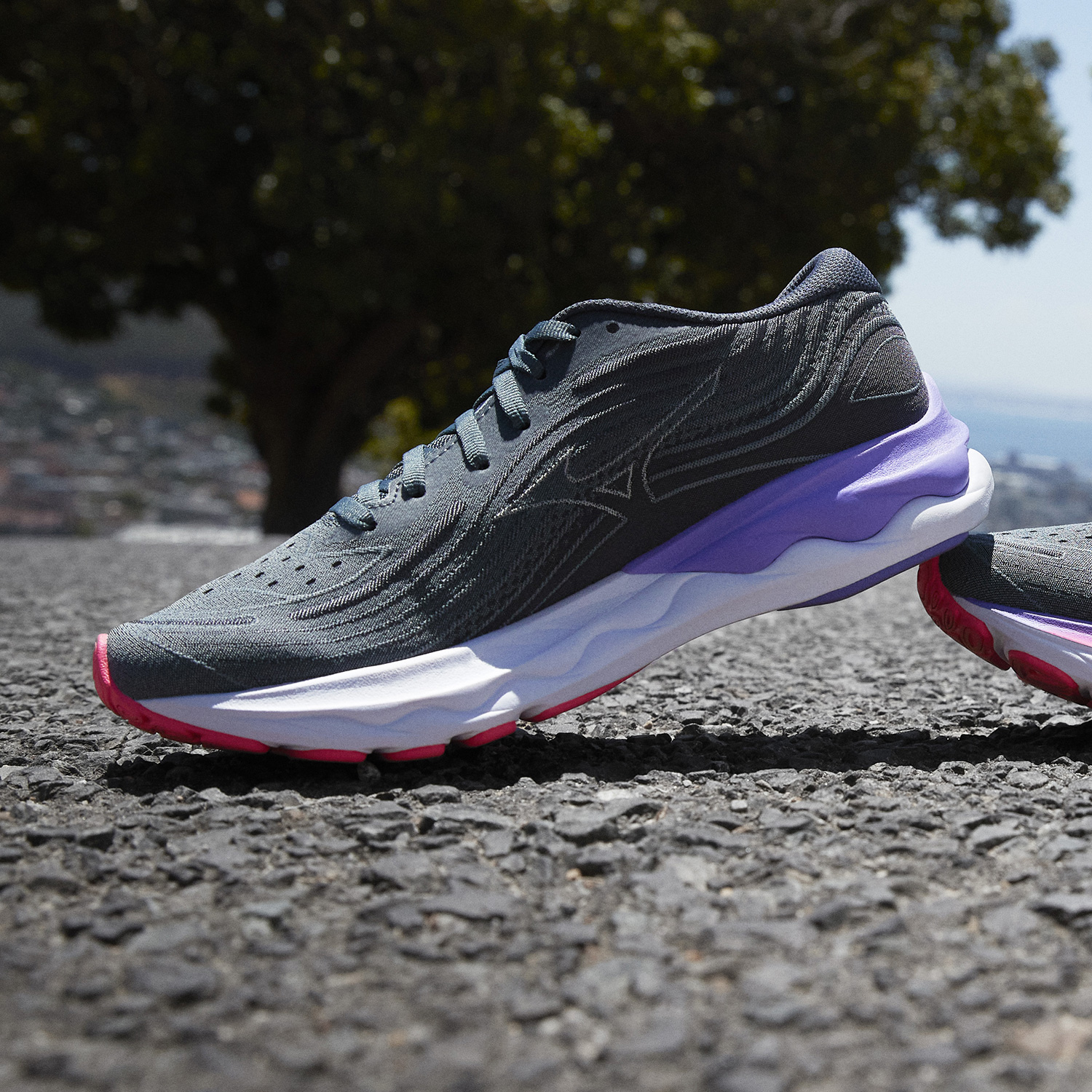 Mizuno Wave Skyrise 4 - Stormy Weather/Pearl Blue/Purple Punch