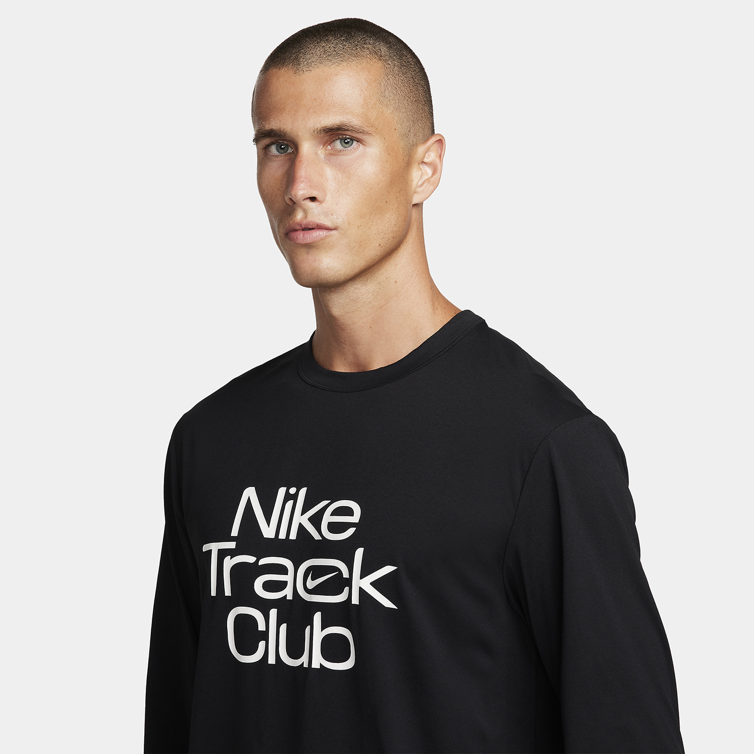 Nike Hyverse Track Club Shirt - Black/Summit White