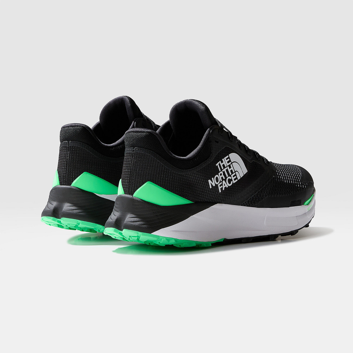 The North Face Vectiv Enduris 3 - TNF Black/Chlorophyll Green