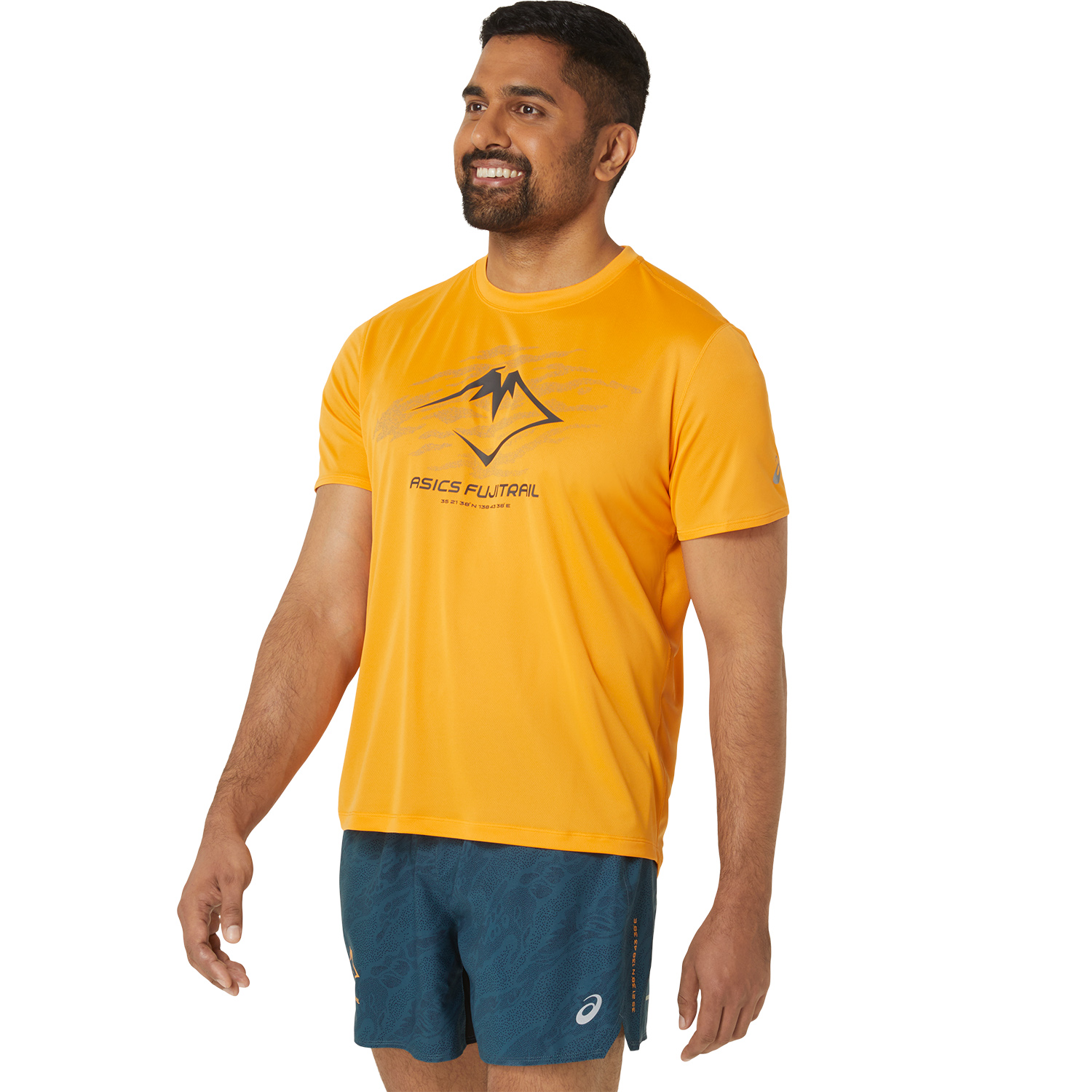 Asics Fujitrail Logo Camiseta - Fellow Yellow/Lichen Green/Graphite Grey