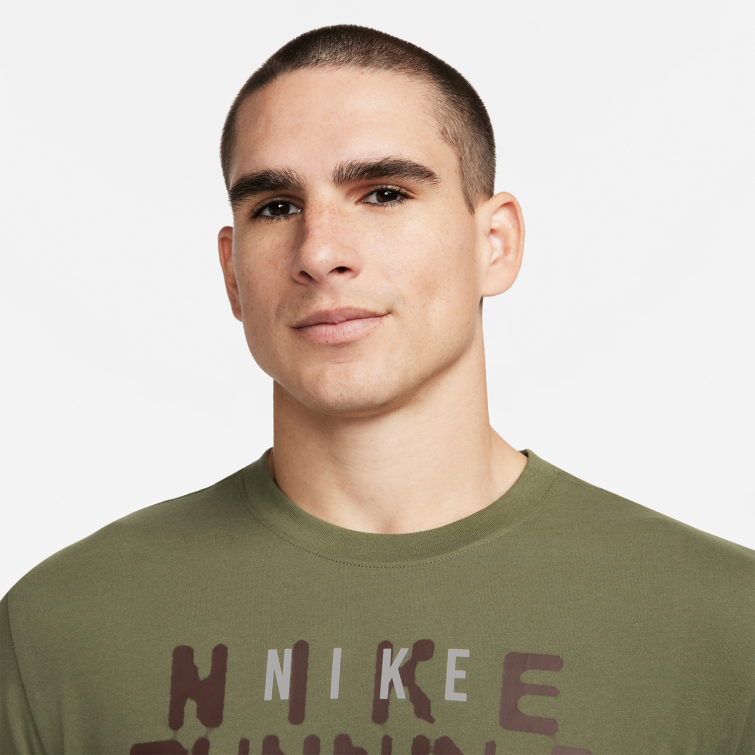 Nike Run Division Camiseta - Medium Olive