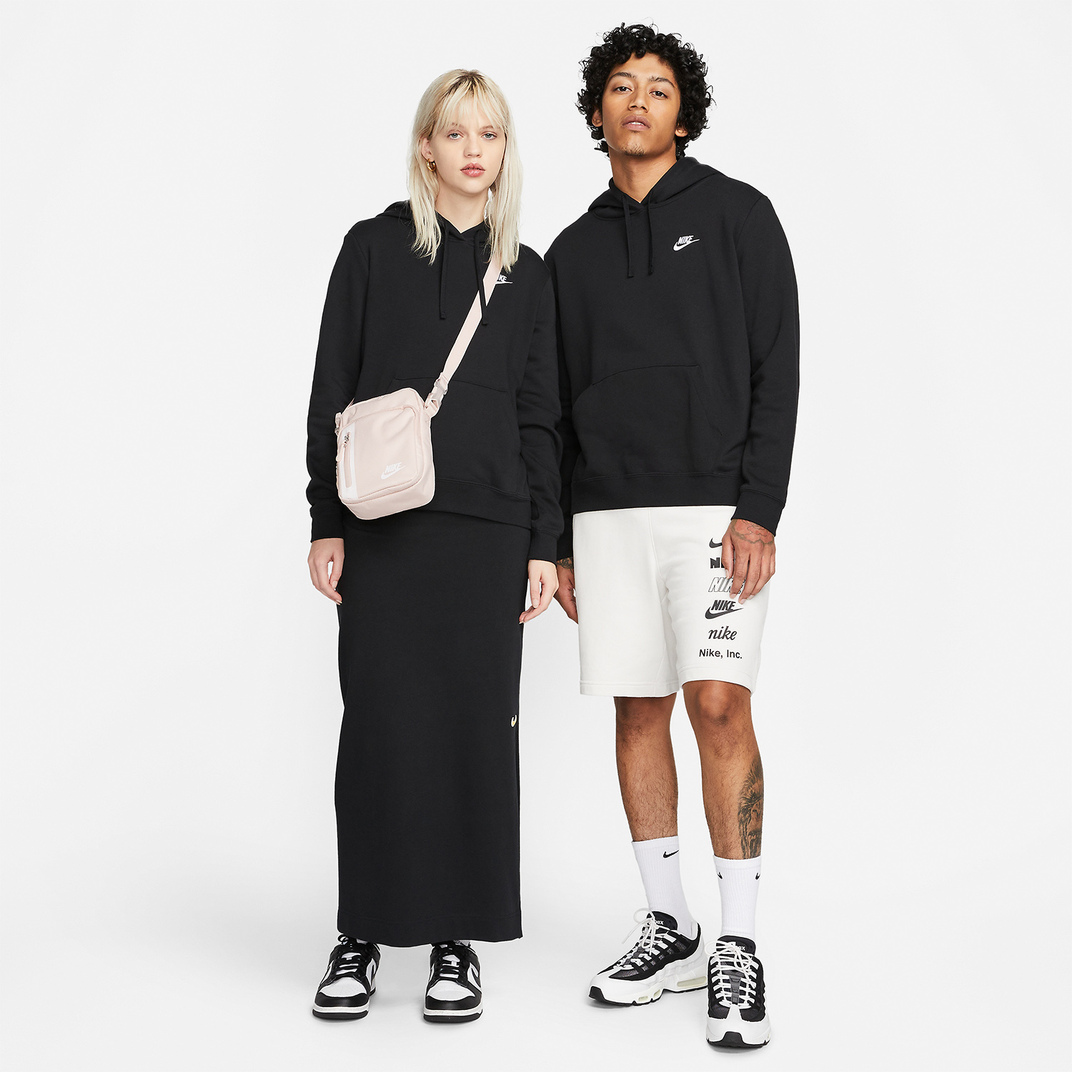 Nike Club Hoodie - Black/White