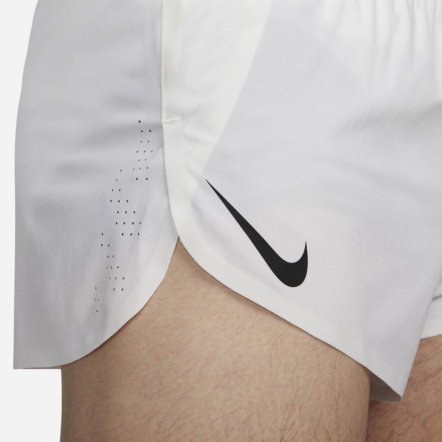 Nike Dri-FIT ADV AeroSwift 2in Pantaloncini - Summit White/Black