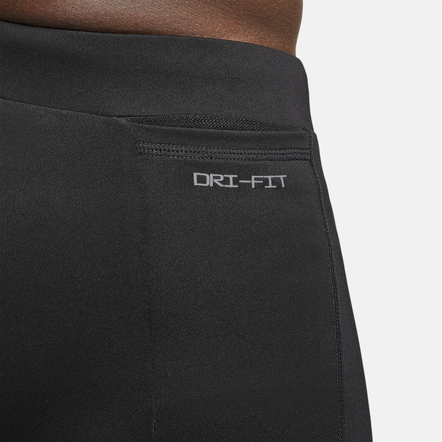 Nike Dri-FIT Fast 8in Shorts - Black/Reflective Silver