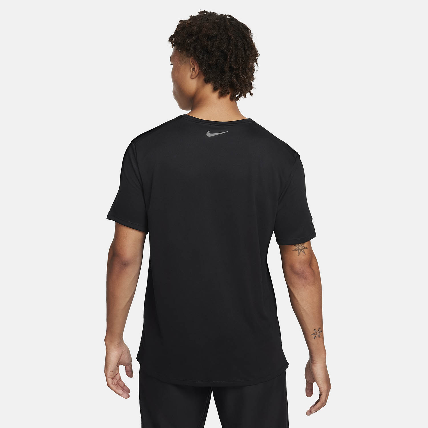 Nike Miler Flash Men's Running T-Shirt - Black/Reflective Silver
