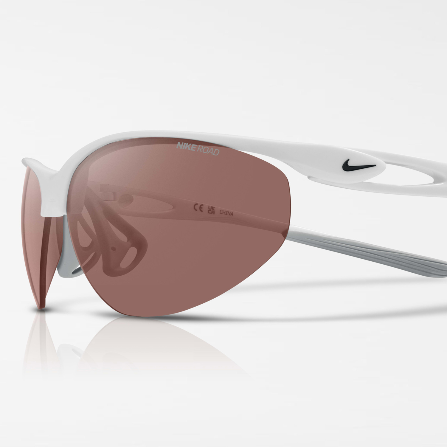 Nike Aerial Road Gafas - White/Road Tint