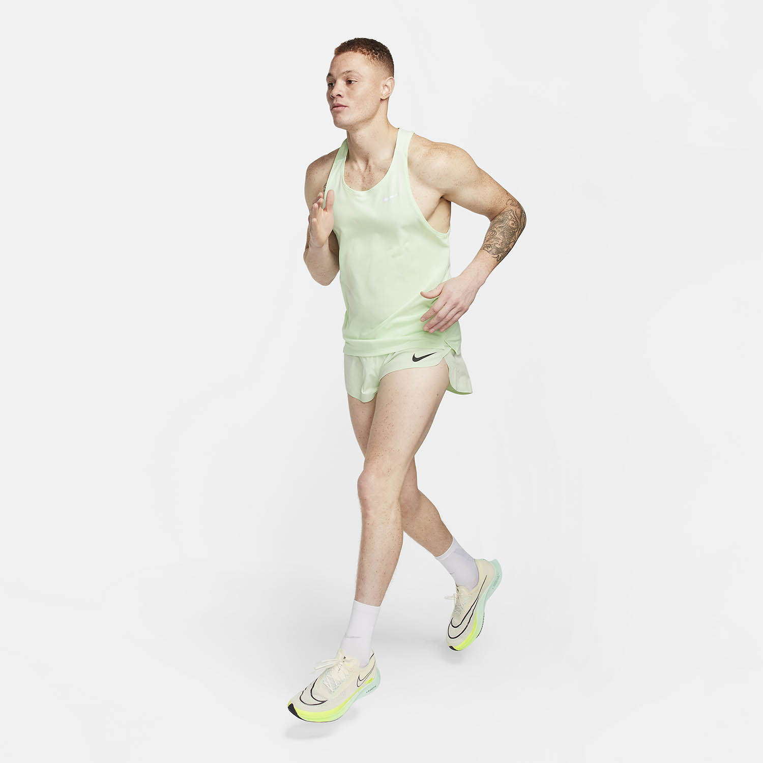 Nike Dri-FIT ADV AeroSwift 2in Shorts - Vapor Green/Black