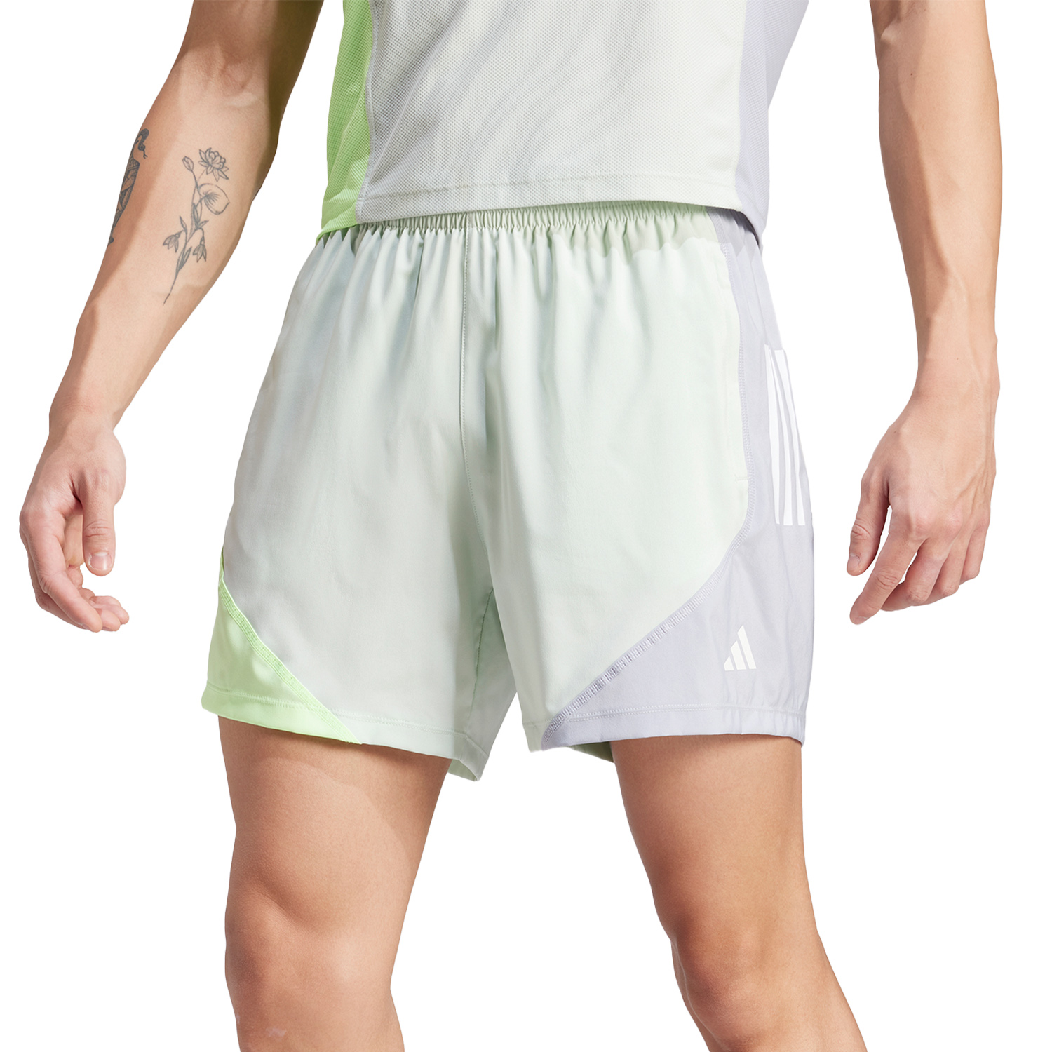 adidas Own The Run Logo 5in Shorts - Linen Green/Green Spark/Halo Silver