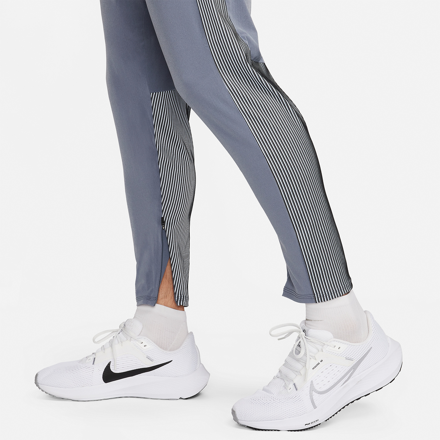Nike AeroSwift Pantaloni da Running Uomo Light Carbon Black