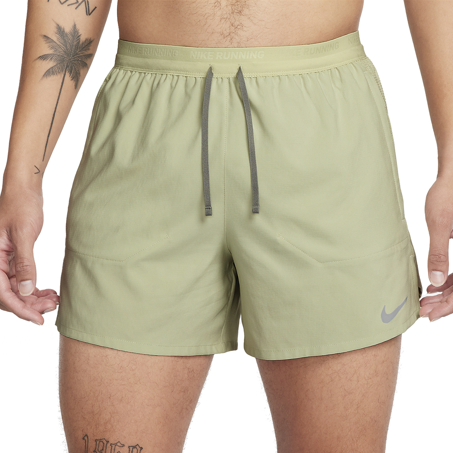 Nike Dri-FIT Stride 5in Shorts - Olive Aura/Dark Stucco/Reflective Silver