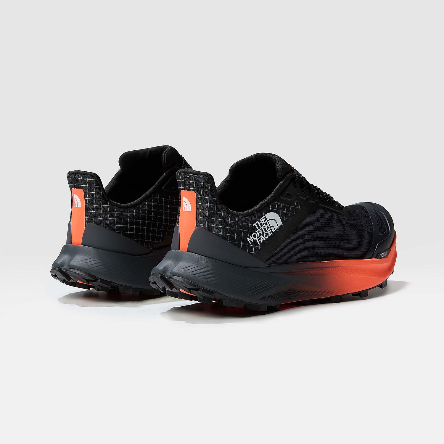 The North Face Vectiv Infinite 2 - Asphalt Grey/Vivid Flam