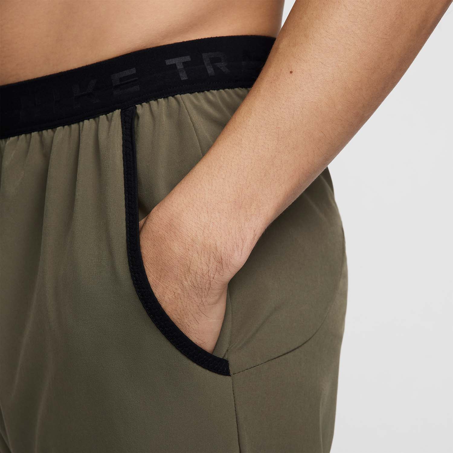 Nike Dri-FIT Down Range Pants - Medium Olive/Black