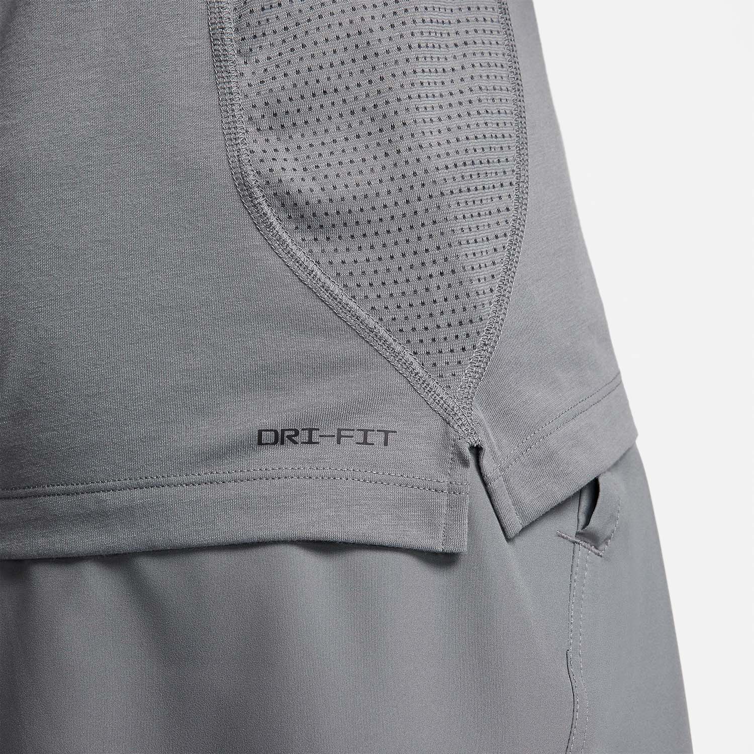 Nike Dri-FIT Flex Rep T-Shirt - Smoke Grey/Black