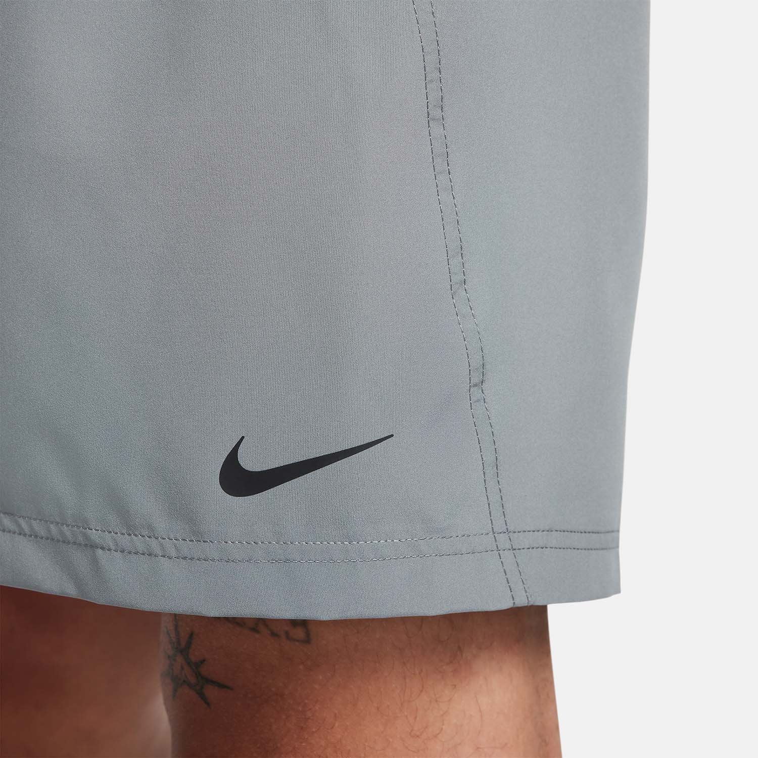 Nike Dri-FIT Form 7in Pantaloncini - Smoke Grey/Black