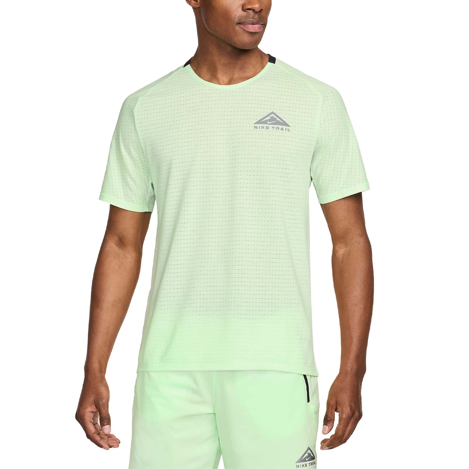 Nike Dri-FIT Solar Chase Camiseta - Vapor Green/Black