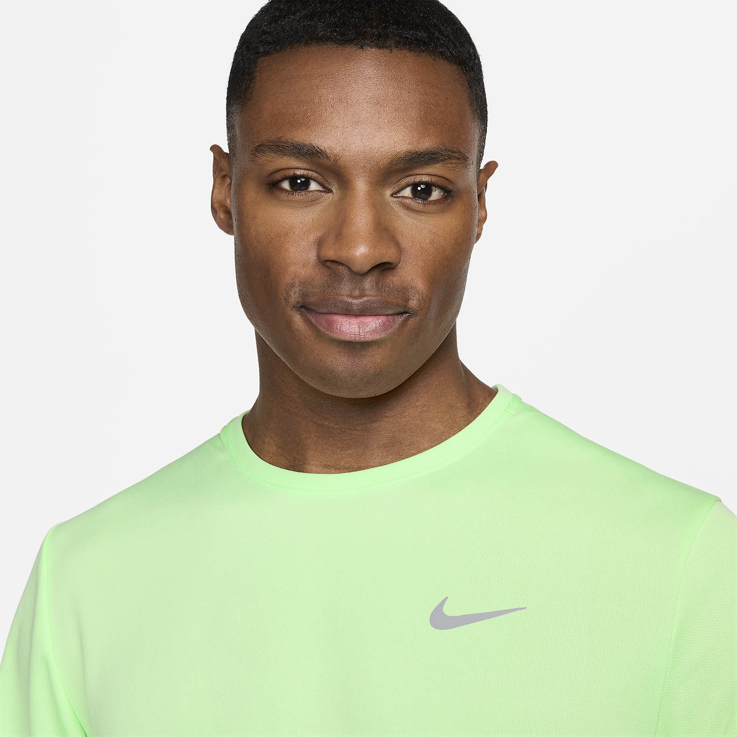 Nike Dri-FIT UV Run Division Miler Camiseta - Vapor Green/Reflective Silver