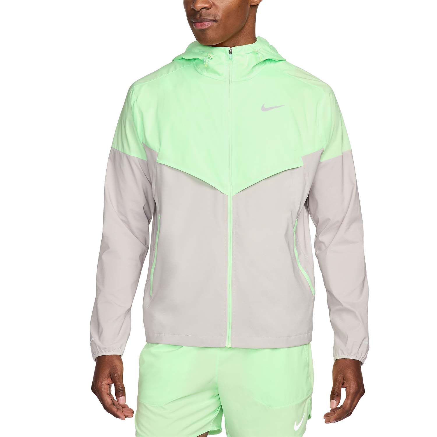 Nike Light Windrunner Jacket - Vapor Green/Light Iron Ore/Reflective Silver