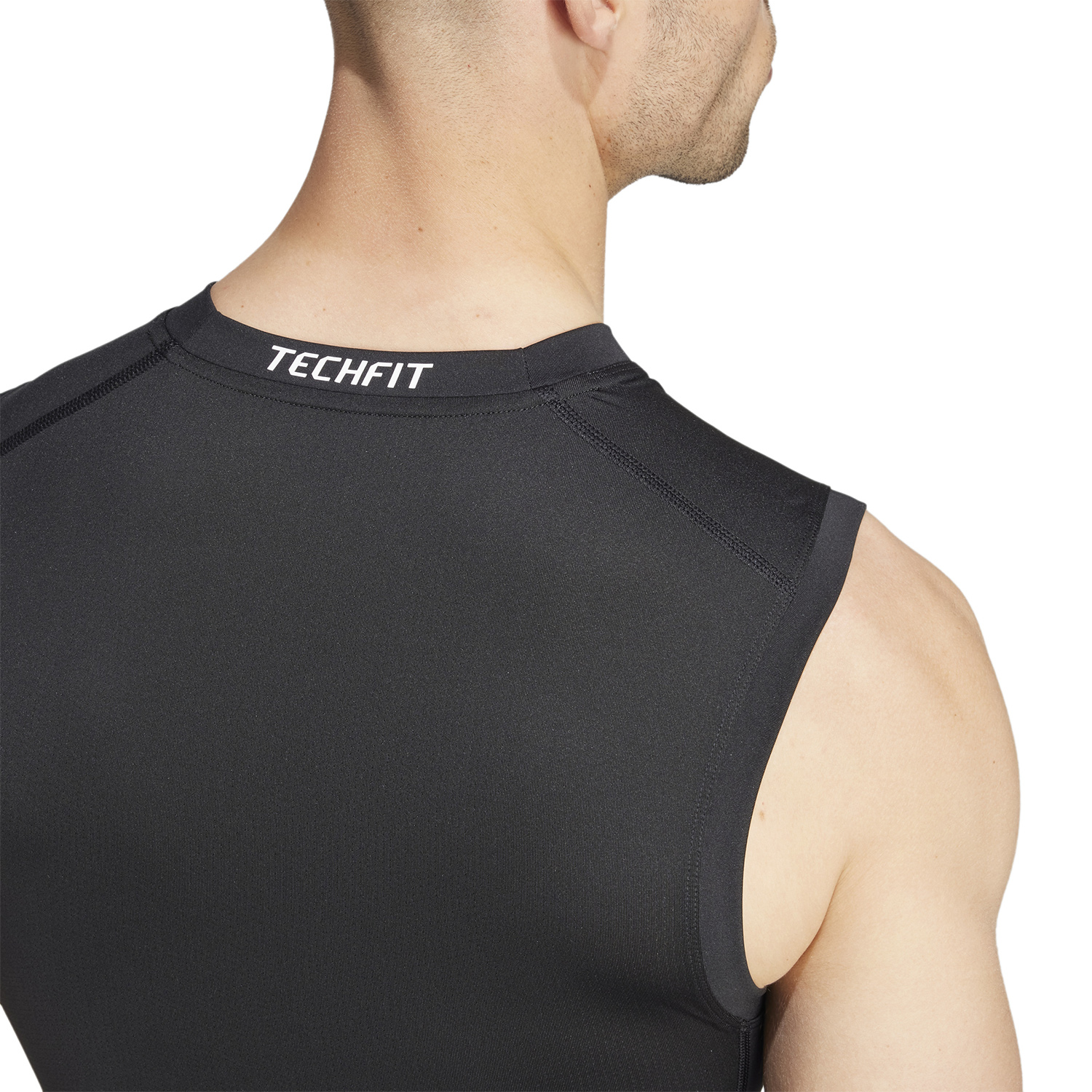 adidas TechFIT Men s Training Tank Black MisterRunning