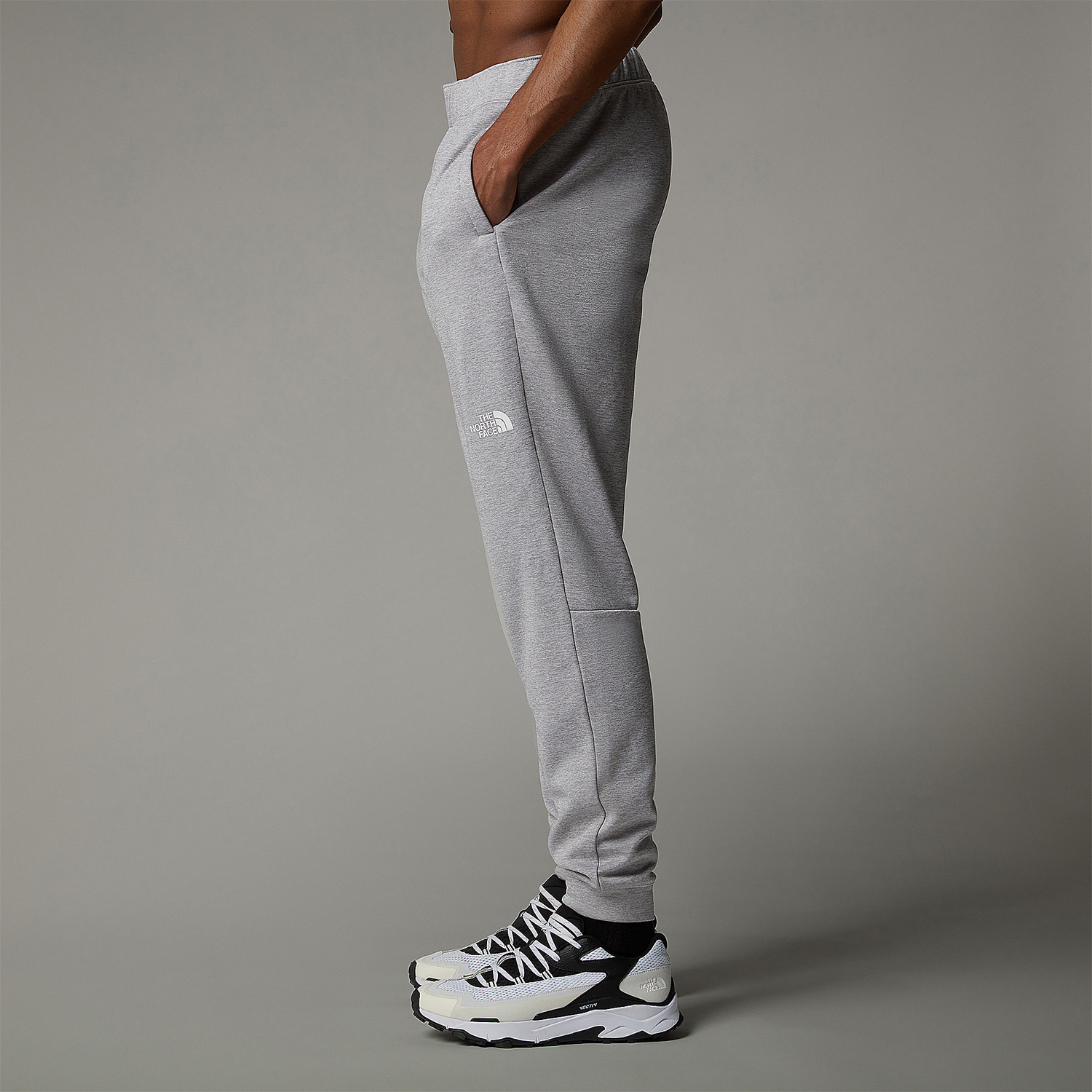 The North Face Reaxion Men s Outdoor Pants TNF Light Grey