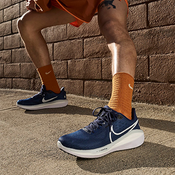 Nike Vomero 17 | Running Shoes | MisterRunning.com