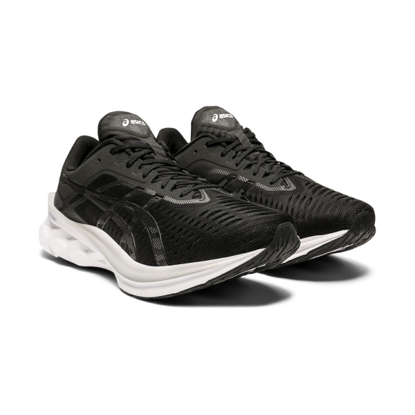 Asics Novablast - Black/Carrier Grey