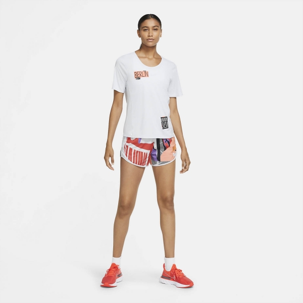 Nike City Sleek Berlin T-Shirt - Pure Platinum