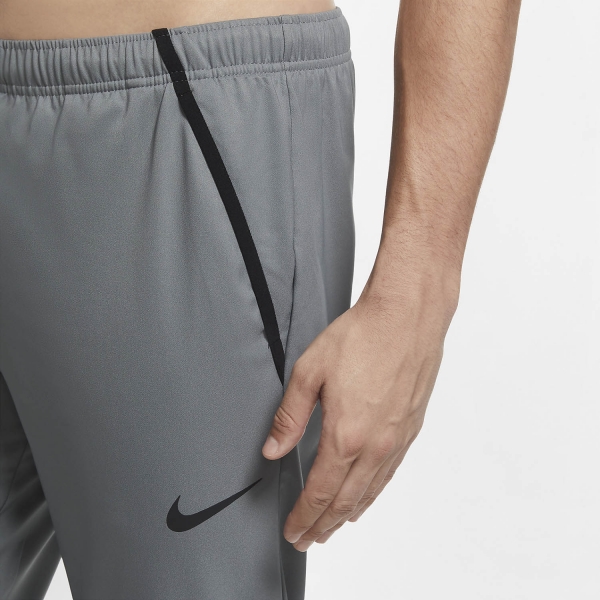 Nike Dry Team Woven Pantalones - Smoke Grey/Black