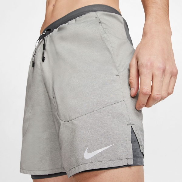 nike flex stride shorts grey