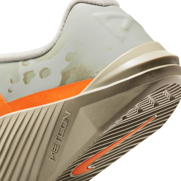 Nike Metcon 6 - Light Bone/Yukon Brown/Mystic Stone