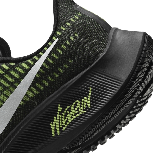 Nike Air Zoom Pegasus 37 - Black/Reflect Silver/Ghost Green