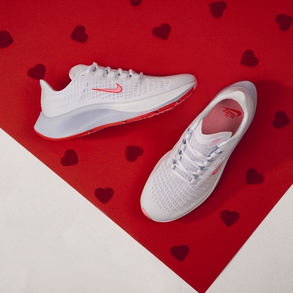 Nike Air Zoom Pegasus 37 VT - White/Sunset Pulse/Bright Crimson